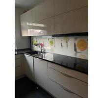 Attraktive 3 Zimmer Eigentumswohnung mit Gartenanteil - Hochheim am Main