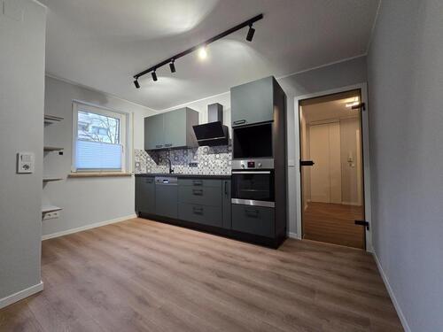 Foto - Kernsanierte 3-Zimmerwohnung in Top-Lage - sofort frei