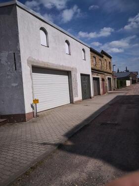 Foto - Kleine Werkstatt ohne Ausstattung