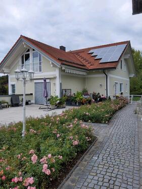 Foto - Schöne, helle, großzügig geschnittene, barrierefreie EG-Wohnung