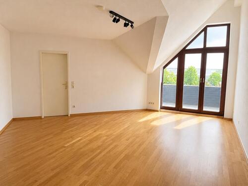 Foto - 3 Zimmer Dachgeschoßwohnung zum Kaufen in Dietzenbach