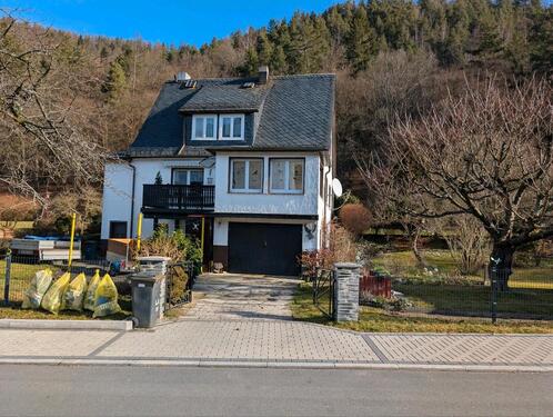 Foto - 9 Zimmer Einfamilienhaus zum Kaufen in Saalfeld (Saale)