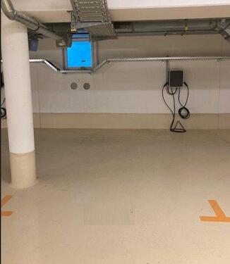 Foto - Stell- und Ladeplatz für HybridE-Auto in Tiefgarage Weihermatten