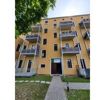 Helle 3-RW mit modernes Bad mit Wanne & Dusche und Balkon - Magdeburg Alte Neustadt