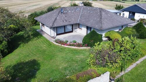 Foto - Gepflegter Winkelbungalow ruhige Lage mit Weitblick