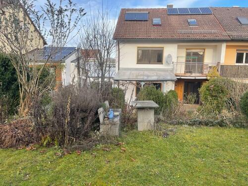 Foto - 6 Zimmer Doppelhaushälfte zur Miete in Heilsbronn