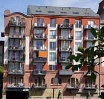 Stilvolle 2-Zimmer-Wohnung mit Echtholzparkett & Balkon - Brandenburg an der Havel Bahnhofsvorstadt