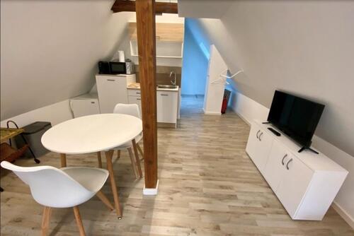 Foto - 1 Zimmer Dachgeschoßwohnung zur Miete in Esslingen am Neckar