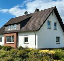 Einfamilienhaus - 175.000,00&nbsp;EUR Kaufpreis, ca.&nbsp; 160,00&nbsp;m&sup2; in Bad Driburg (PLZ: 33014)