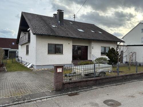 Foto - Erdgeschoßwohnung in Offingen zur Miete