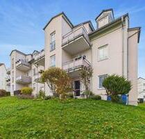 Helle 2-Raum Dachgeschosswohnung mit Balkon in Rodewisch, Steinbergblick