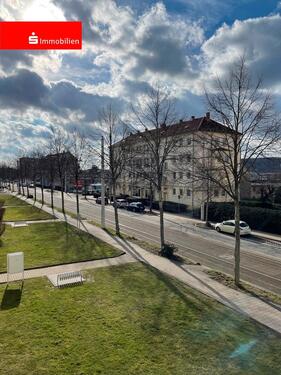 Foto - Neu renovierte 3 Raumwohnung in zentraler Lage