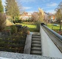 Ruhige Wohnung im Zweifamilienhaus, eigener Garten, Stellplatz - Euskirchen Dom-Esch