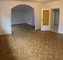 Attraktive 3-Zimmer-EG-Wohnung, private Terrasse in Hürth-Efferen Attraktive 3-Zimmer-EG-Wohnung, private Terrasse in Hürth-Efferen