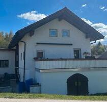 Uhriges Haus zu verkaufen als Kapitalanlage - Haidmühle