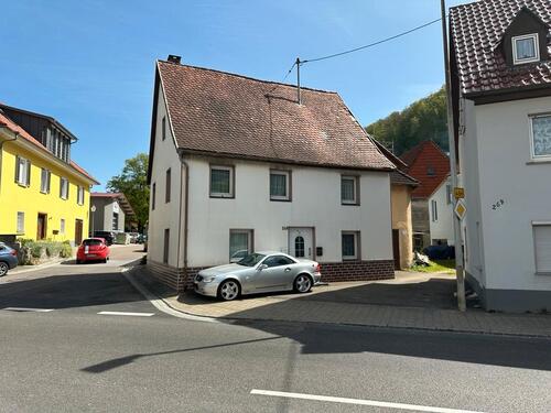 Foto - Zweifamilienhaus mit Garage kl.Garten