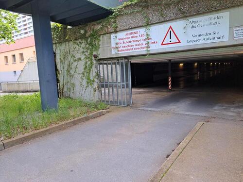 Foto - Garage in Stuttgart Asemwald - 95,00&nbsp;EUR Miete,