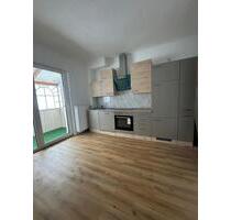 Frisch renovierte 3-ZKB-Wohnung mit neuer EBK & Balkon - Schiffweiler