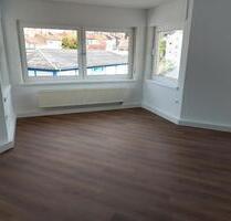 sanierte helle Wohnung 3ZKB mit Balkon und Keller - Pirmasens