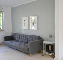 Charmante teilmöbilierte 2-EG-Zimmerwohnung mit Garten - Kassel Philippinenhof-Warteberg