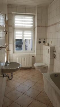 Foto - 3-Raum-Wohnung 2. OG - 500,00&nbsp;EUR Kaltmiete, ca.&nbsp; 75,00&nbsp;m&sup2;