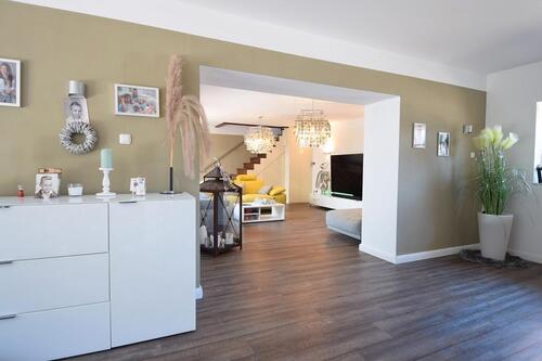 Foto - 7 Zimmer Einfamilienhaus zur Miete in Bad Bramstedt