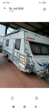 Foto - Stellplatz Für Wohnmobil.Wohnwagen Boot PKW