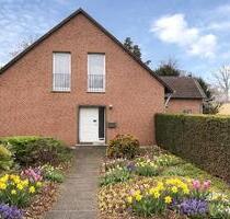 ANKÜNDIGUNG: Mehrgenerationenhaus Zweifamilienhaus zu vermieten - Viersen Boisheim