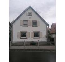 Haus zum Mieten - 1.350,00&nbsp;EUR Kaltmiete, ca.&nbsp; 130,00&nbsp;m&sup2; in Klingenmünster (PLZ: 76889)