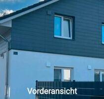 Helle, neuwertige 2-Zi.-Wohnung mit Balkon u. Stellplatz - Neumünster Brachenfeld/Ruthenberg