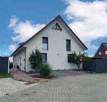 Schöne Doppelhaushälfte in ruhiger Lage - keine Makleranfragen !! - Schwülper