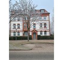 Einraum-Apartment - Küche - Badezimmer mit Wanne & Dusche - Magdeburg Brückfeld