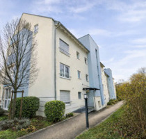 Stadt-Oase 2,5 Zimmer Terassenwohnung im Herzen von Kirchheim - Kirchheim unter Teck