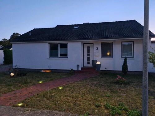 Foto - Bungalow Haus zur Miete - 1.300,00 EUR Kaltmiete,