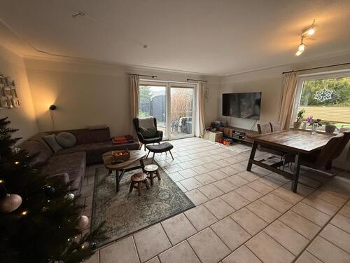 Foto - Haus zur Miete mit Garten, Carport, Terrasse, Nebengebäude