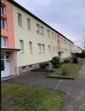 Foto - Renovierte 3 Zimmer Wohnung in Tettau mit Balkon und Küche!