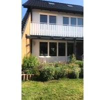 Haus zur Miete in Ellerau - 1.900,00&nbsp;EUR Kaltmiete, ca.&nbsp; 114,00&nbsp;m&sup2; in Ellerau (PLZ: 25479)
