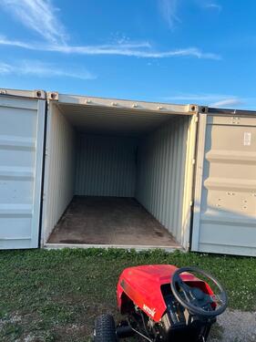 Foto - Lager Container Lagerfläche Abstellraum 6 m lang 245cm breit.