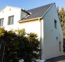 Sehr gemütliche und liebevoll renovierte Wohnung mit gr. Terrasse - Dresden Loschwitz