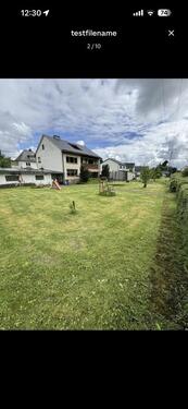 Foto - Großzügige 4-Zimmer-Wohnung mit Balkon und Garten