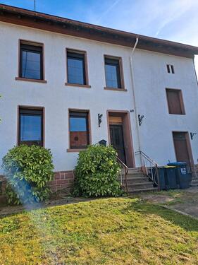 Foto - Einseitig angebautes Einfamilienhaus in Rehlingen-Siersburg OT