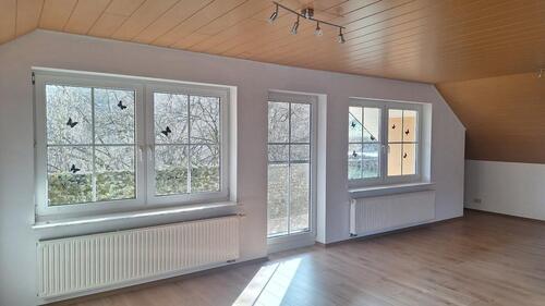 Foto - 3,5 Zi. Wohnung 104 m² mit Ausblick in die Natur