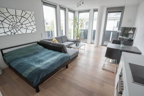 Foto - Extrem helles Apartment inkl. Luxusmöbel an der Theresienwiese