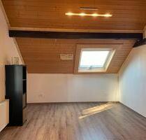 Wohnung DG - 400,00 EUR Kaltmiete, ca.  60,00 m² in Beltheim (PLZ: 56290)