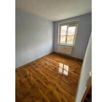 2 Zimmer Eigentumswohnung - 30.000,00&nbsp;EUR Kaufpreis, ca.&nbsp; 36,10&nbsp;m&sup2; in Hohenmölsen (PLZ: 06679)