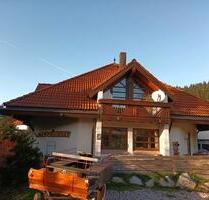 Einfamilienhaus nur für Selbstständige, viele Möglichkeiten - Unterkirnach