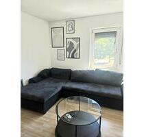 Vermiete helle 2,5 Zimmer Wohnung, 80m2, Neckartailfingen