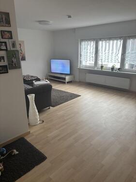 Foto - Attraktive helle 3-Zimmer-Wohnung in guter Lage