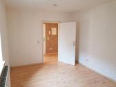 Foto - 2-Raum-Erdgeschoss-Wohnung in Meuselwitz zu vermieten!