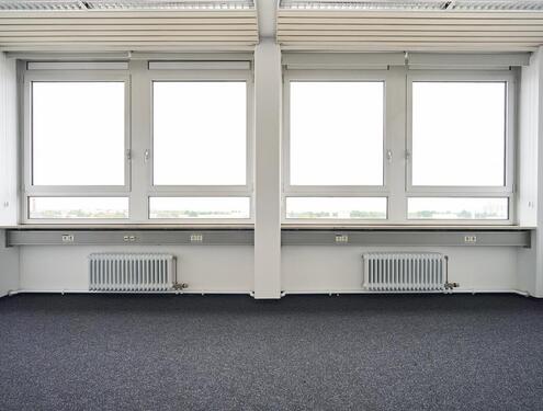 Foto - Arbeiten mit Weitsicht: Ihr Premium-Büro im 5. Obergeschoss – Einziehen & Durchstarten!